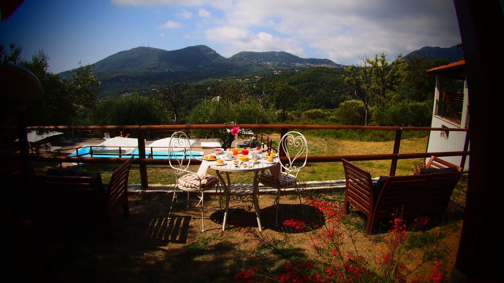 Tenuta Terre Di Bosco Oasi Di Relax Nel Cilento San Giovanni a Piro Ngoại thất bức ảnh